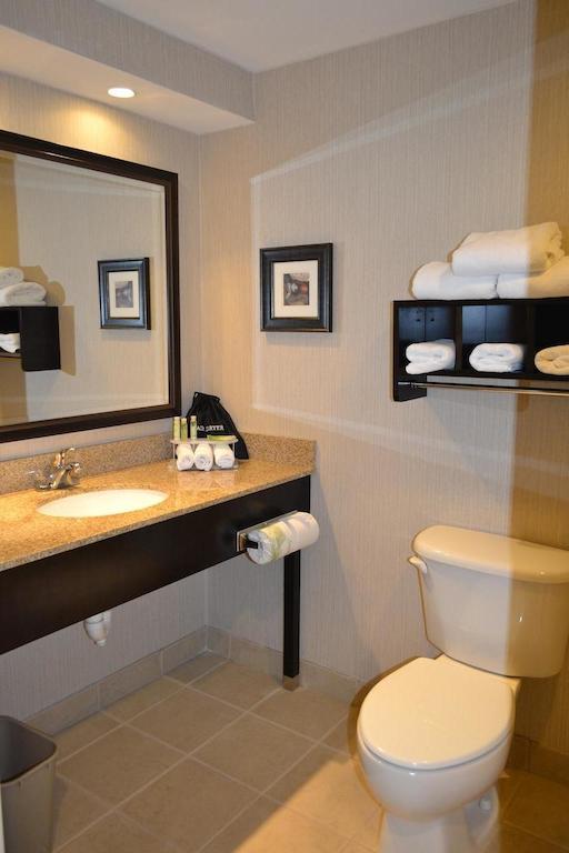 Holiday Inn Express Hotels Biddeford By Ihg Bilik gambar